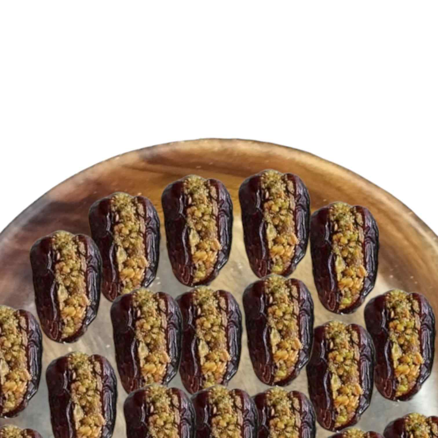PISTA ELAICHI DATES SWEETS 1KG - Image 3